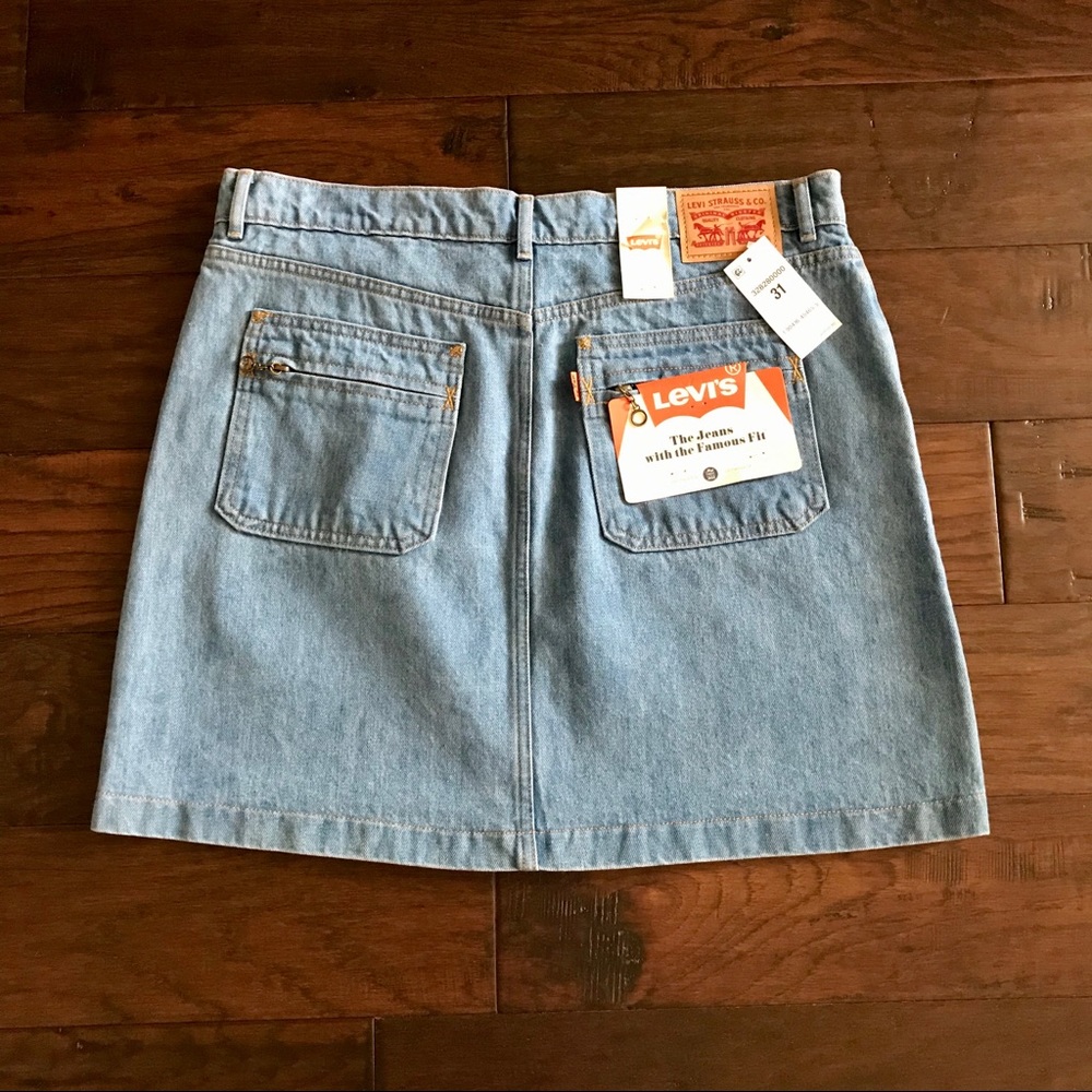 NWT! Levi's Retro Mini Skirt